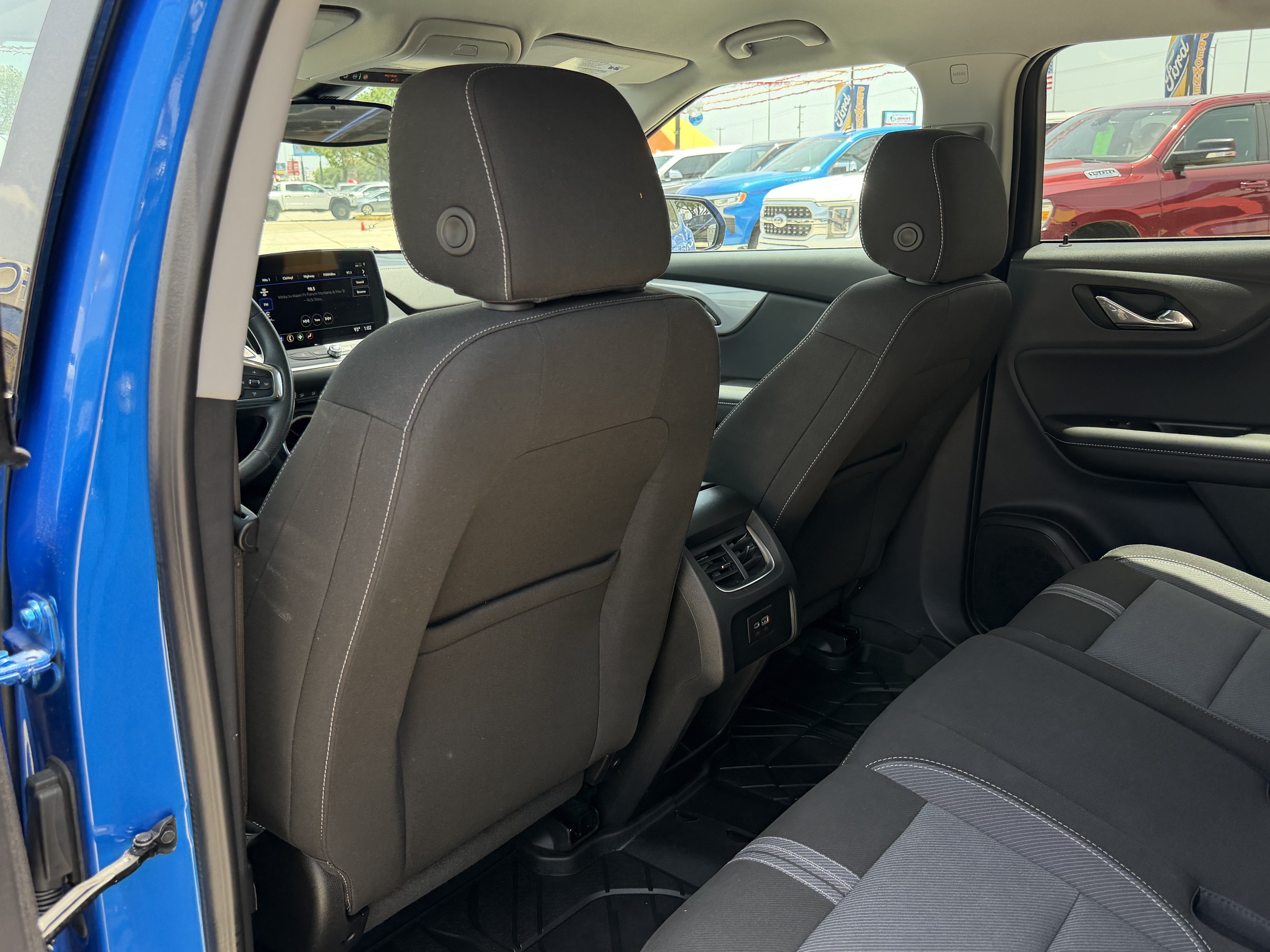 Used 2024 Chevrolet Blazer LT w/ Convenience Package FWD image 14