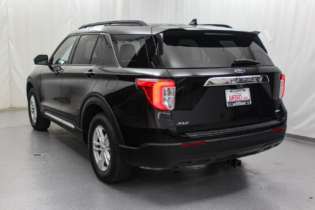 Certified 2020 Ford Explorer XLT AWD/4WD image 5