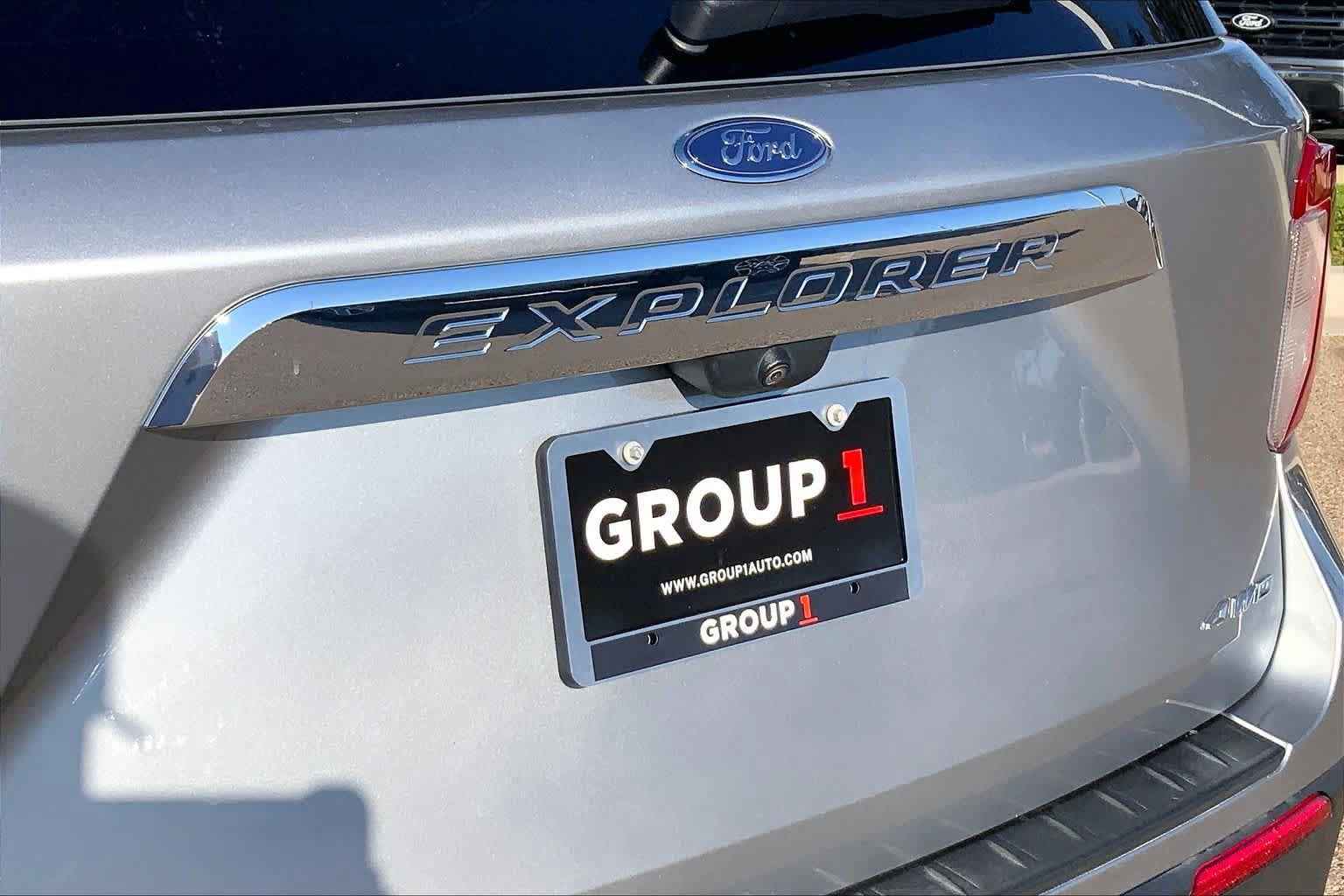 Certified 2023 Ford Explorer XLT w/ Equipment Group 202A AWD/4WD image 31