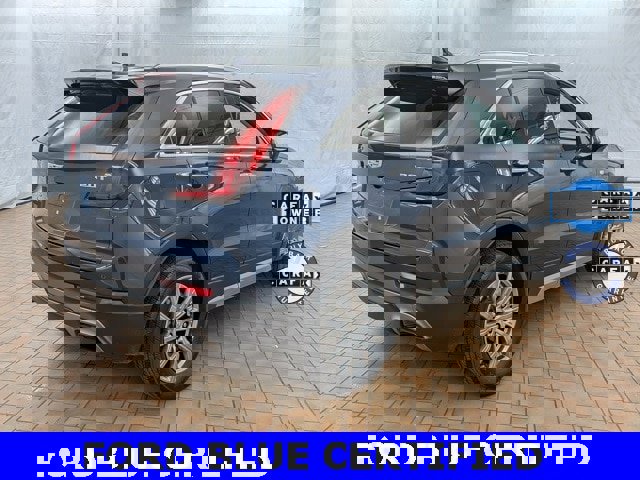 Used 2019 Cadillac XT4 Premium Luxury w/ Cold Weather Package image 7