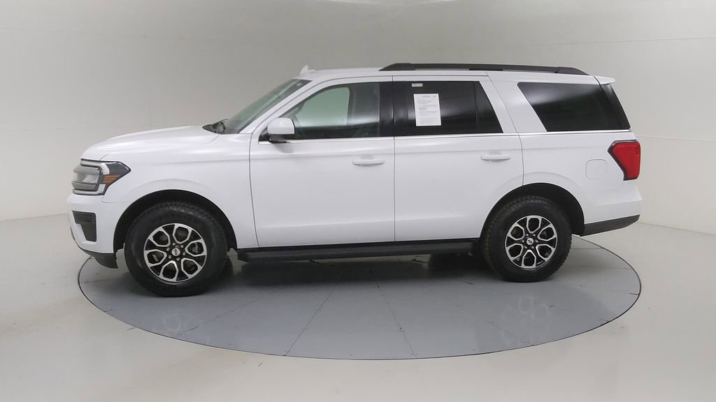 Certified 2024 Ford Expedition XLT image 20