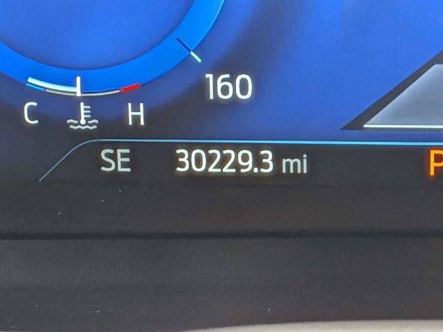 Certified 2022 Ford Explorer Platinum w/ Equipment Group 601A AWD/4WD image 31