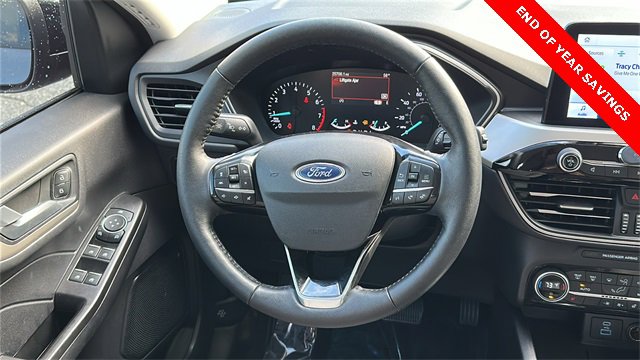 Certified 2021 Ford Escape SE w/ SE Sport Appearance Package image 23