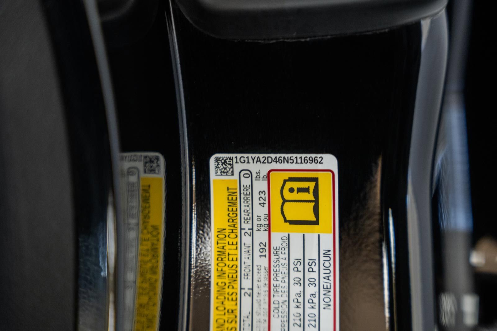 Used 2022 Chevrolet Corvette Stingray Coupe w/ 1LT image 46