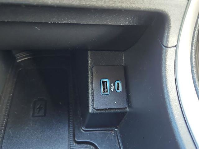 Certified 2022 Ford Edge SEL w/ Convenience Package image 14