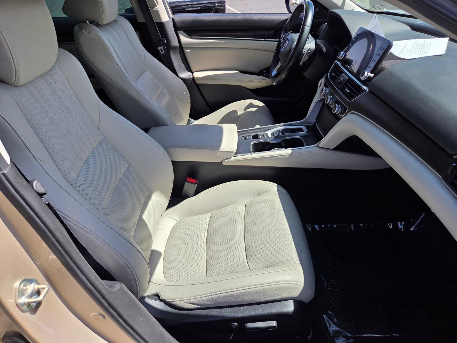Used 2019 Honda Accord EX-L image 16
