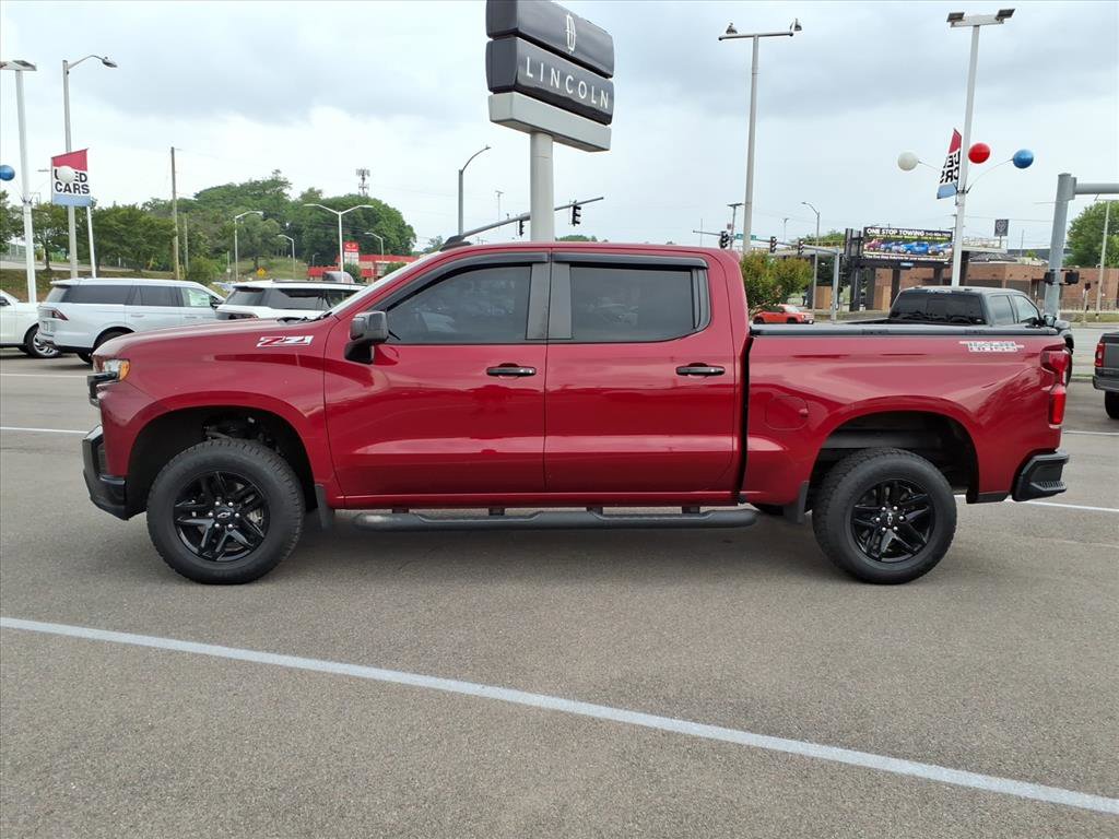 Used 2019 Chevrolet Silverado 1500 LT Trail Boss AWD/4WD image 2