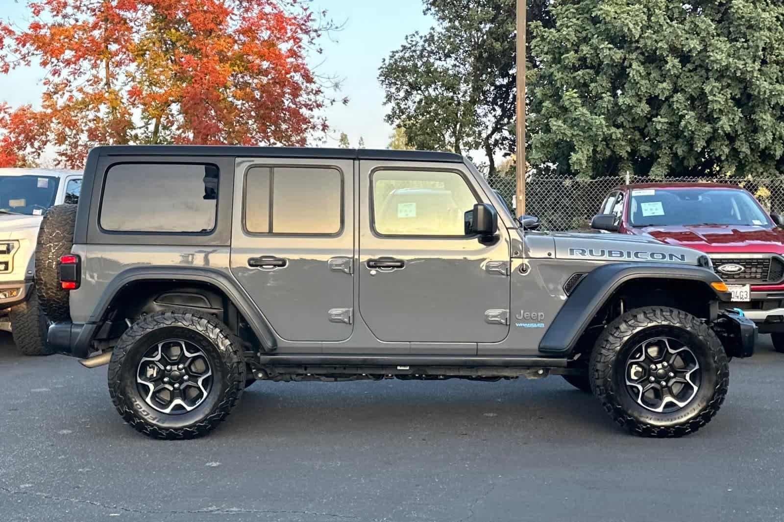 Used 2021 Jeep Wrangler Unlimited Rubicon 4xe w/ Steel Bumper Group image 6