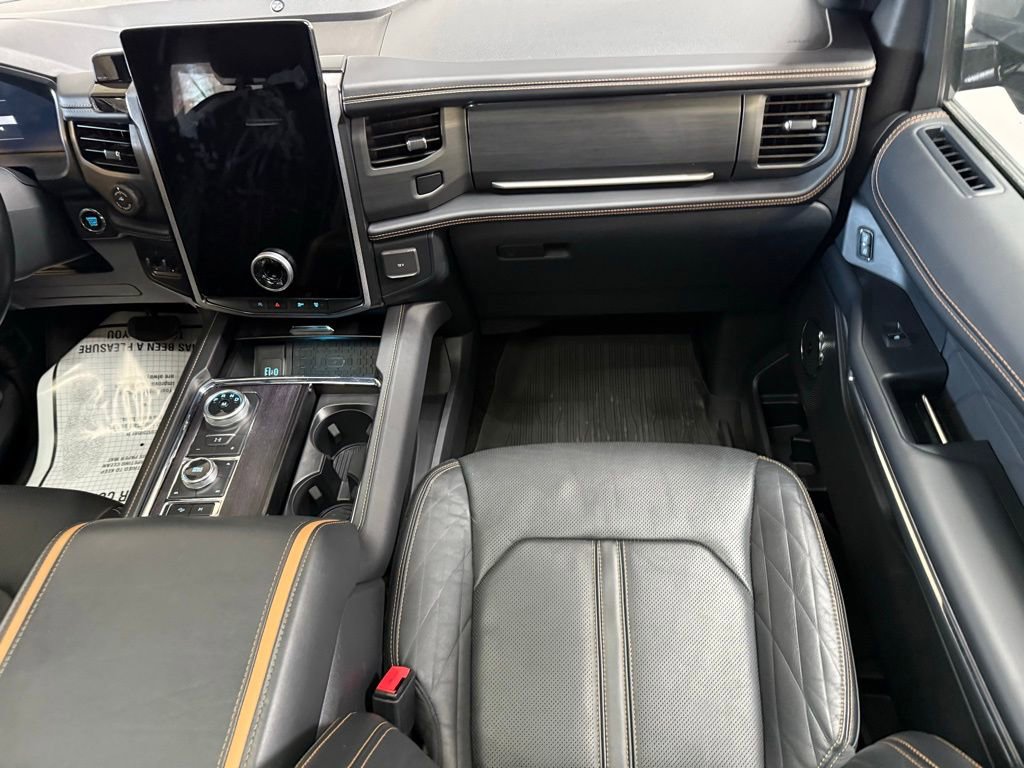 Certified 2023 Ford Expedition Platinum image 61