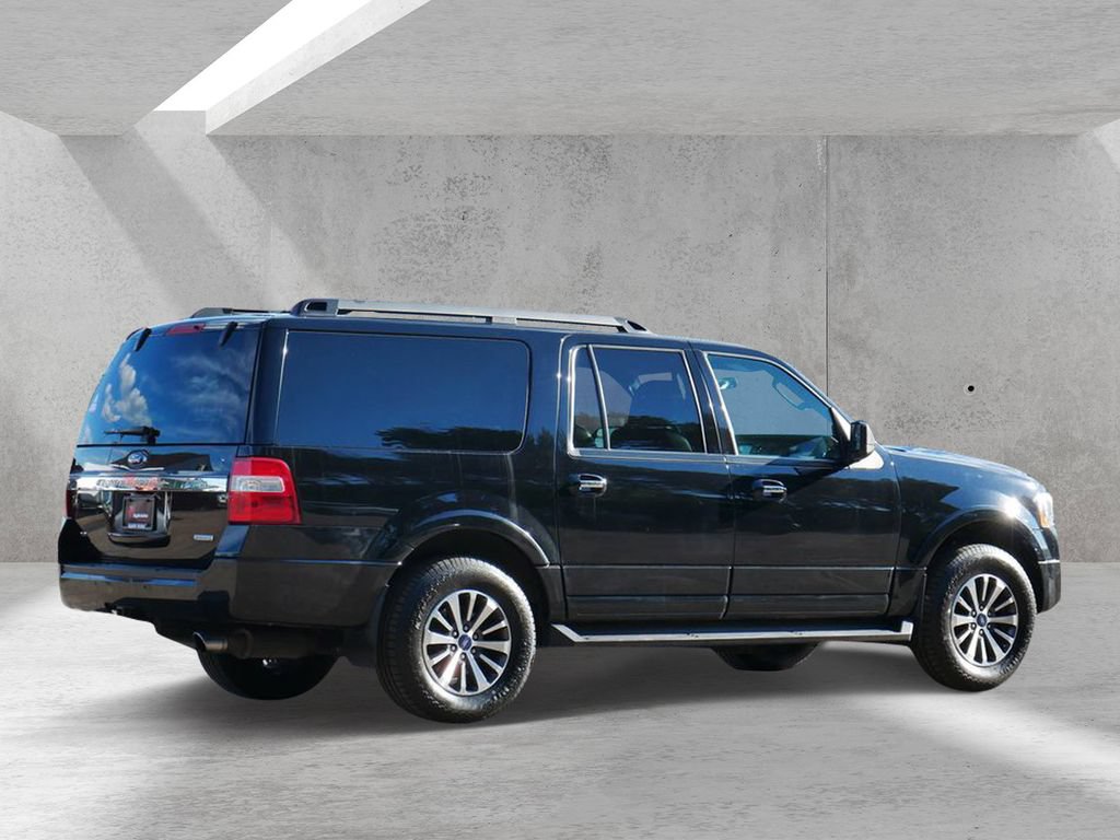 Certified 2017 Ford Expedition EL XLT w/ Equipment Group 202A AWD/4WD image 3