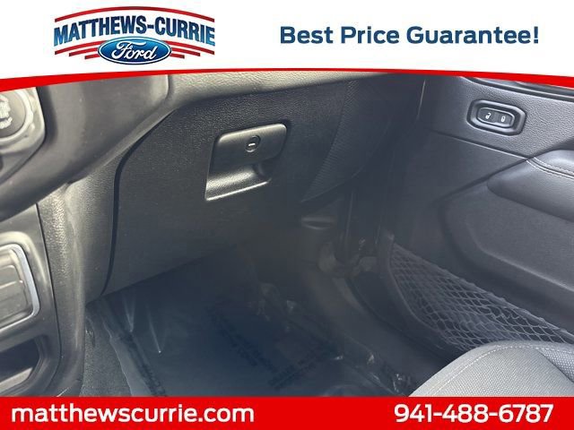 Used 2020 Jeep Wrangler Unlimited Sahara image 22