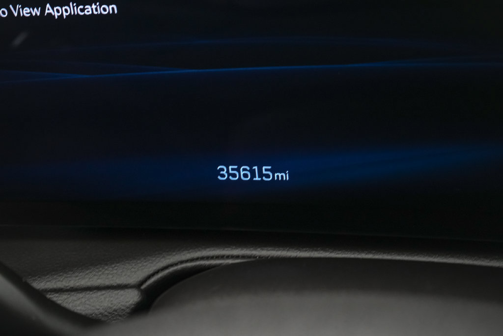 Used 2025 Cadillac XT4 Premium Luxury FWD image 20
