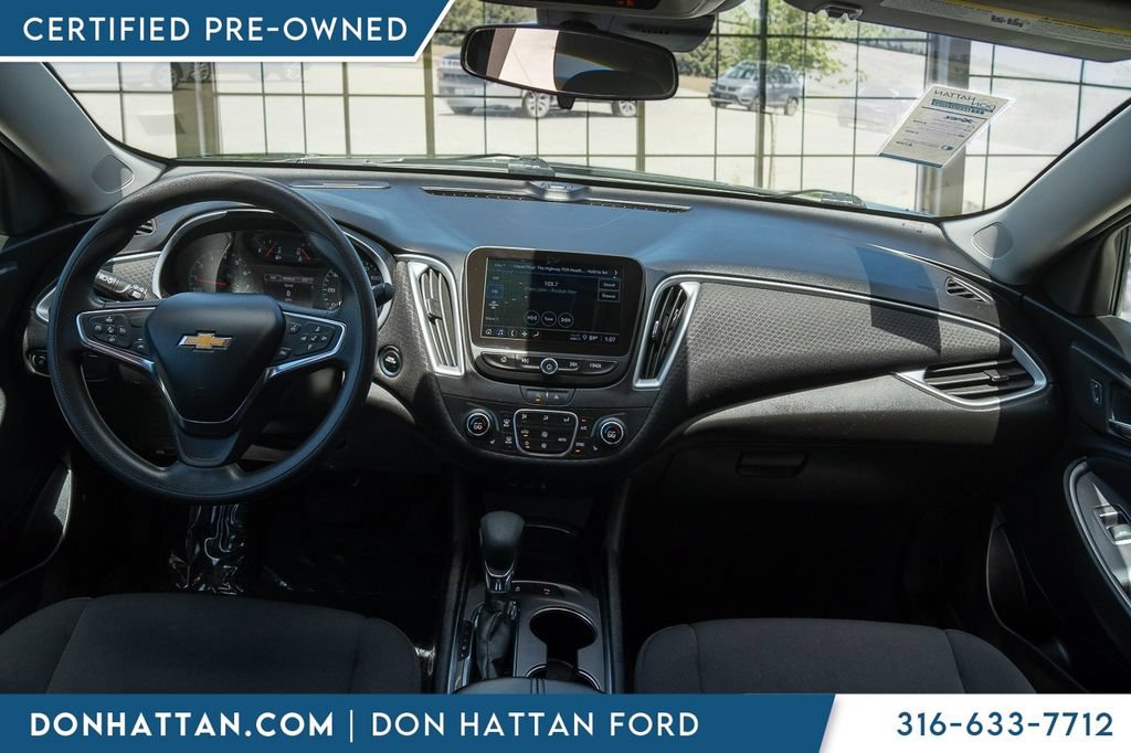 Used 2023 Chevrolet Malibu LT w/ Driver Confidence Package FWD image 5