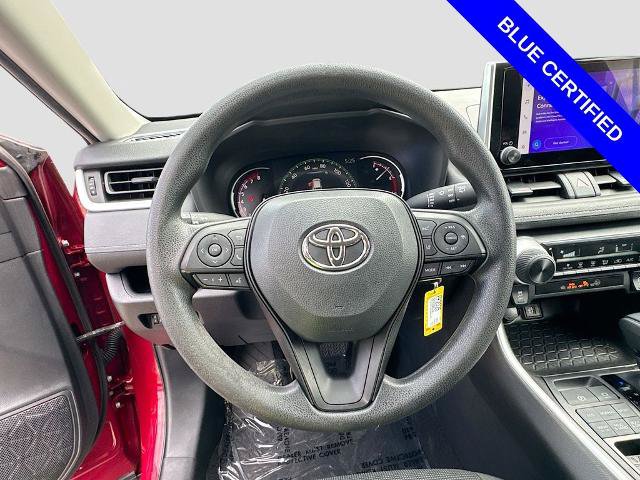 Used 2023 Toyota RAV4 LE AWD/4WD image 10