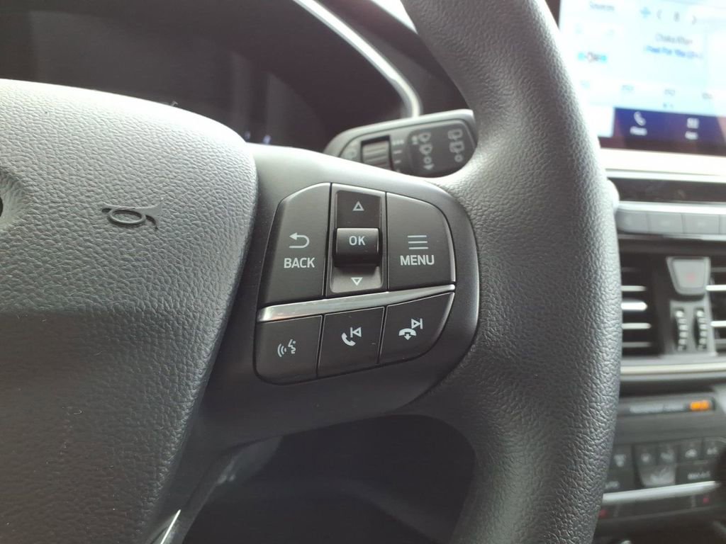 Certified 2020 Ford Escape SE AWD/4WD image 15