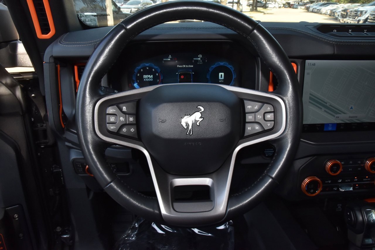 Certified 2025 Ford Bronco Badlands AWD/4WD image 23