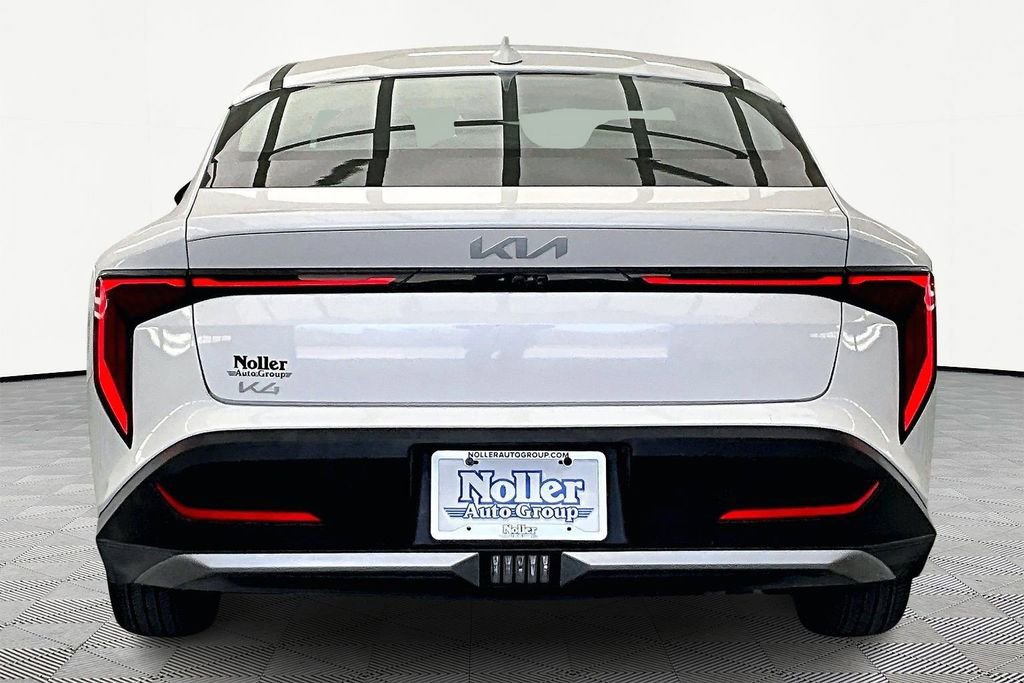 Used 2025 Kia K4 FWD image 4