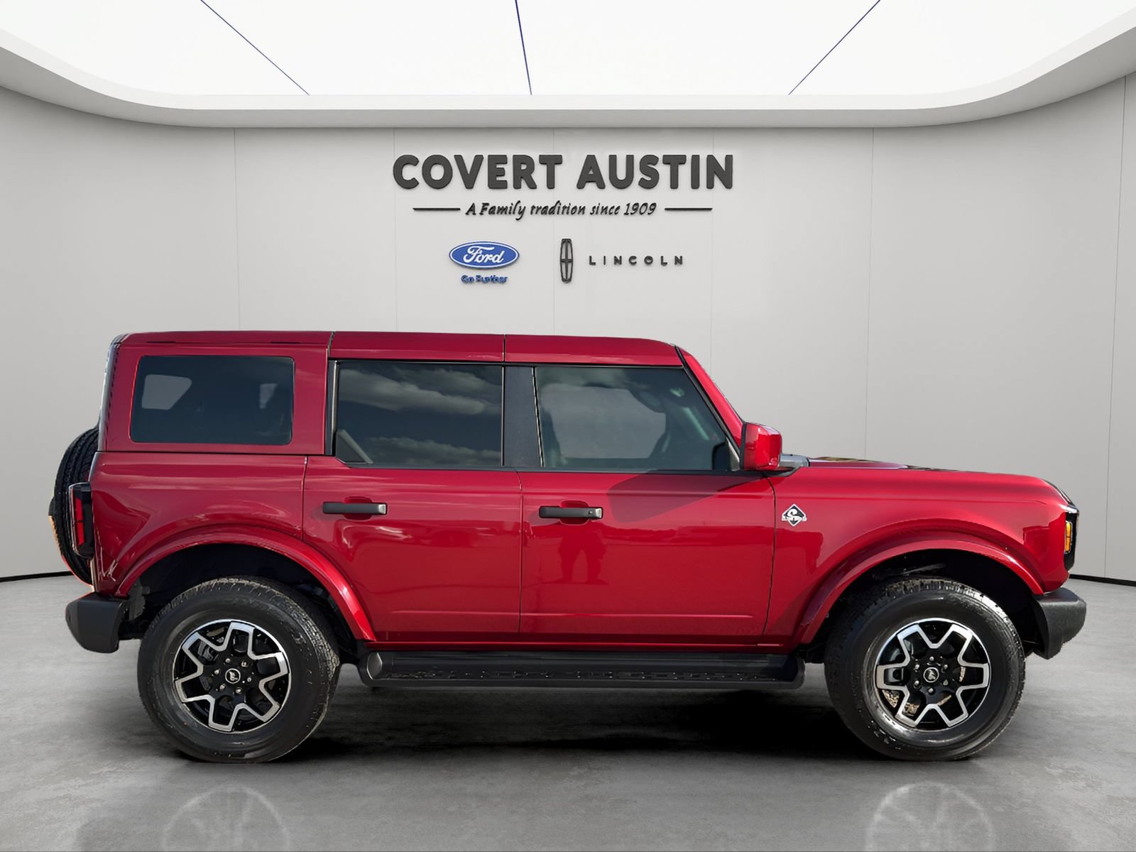 Certified 2026 Ford Bronco Outer Banks AWD/4WD image 6