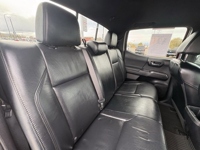 Used 2020 Toyota Tacoma TRD Off-Road image 22
