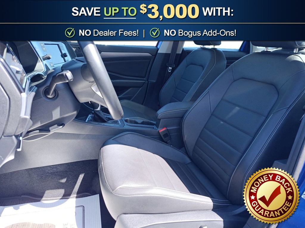 Used 2024 Volkswagen Jetta SE w/ Panoramic Sunroof Package FWD image 14