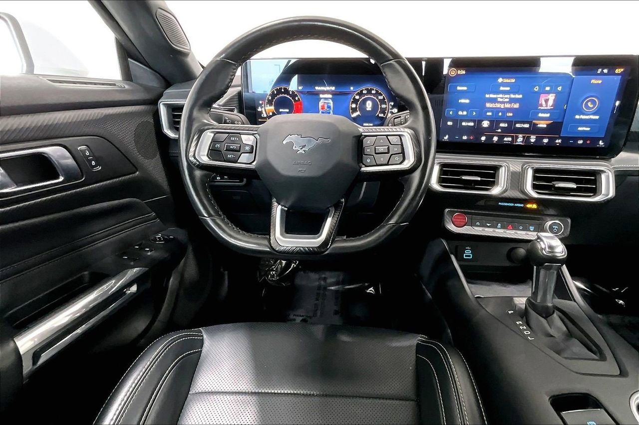 Certified 2025 Ford Mustang Premium image 4