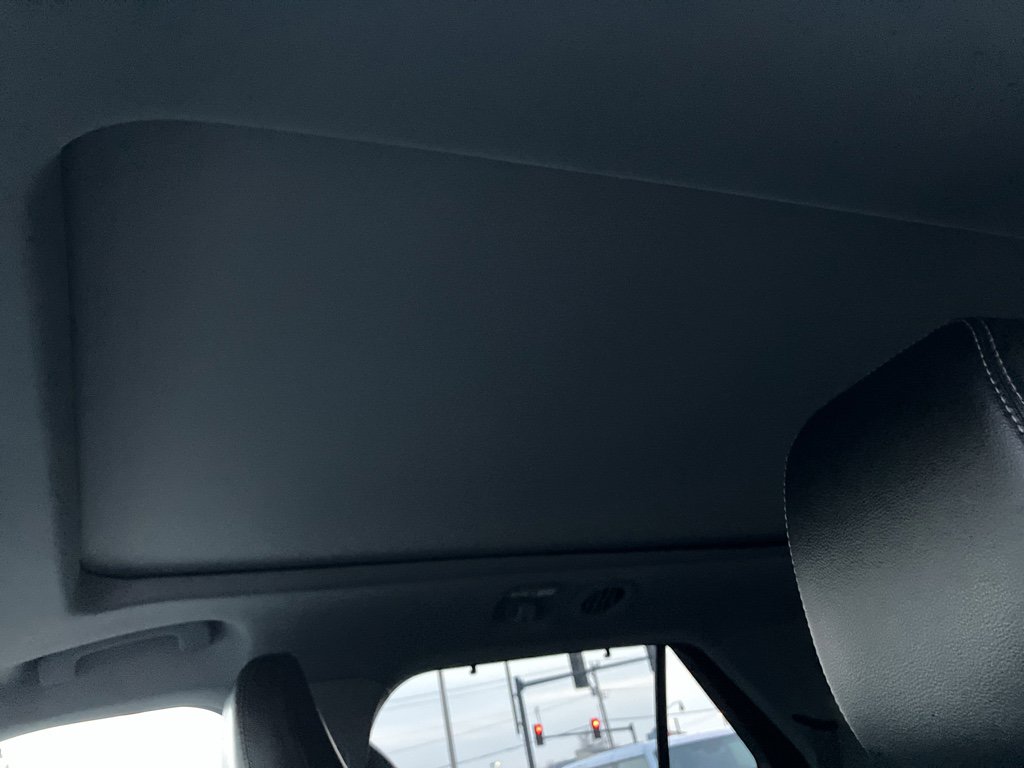 Certified 2021 Ford Explorer Limited w/ Equipment Group 301A image 27