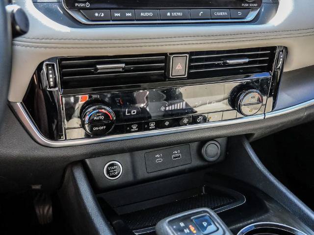 Used 2021 Nissan Rogue SV FWD image 31