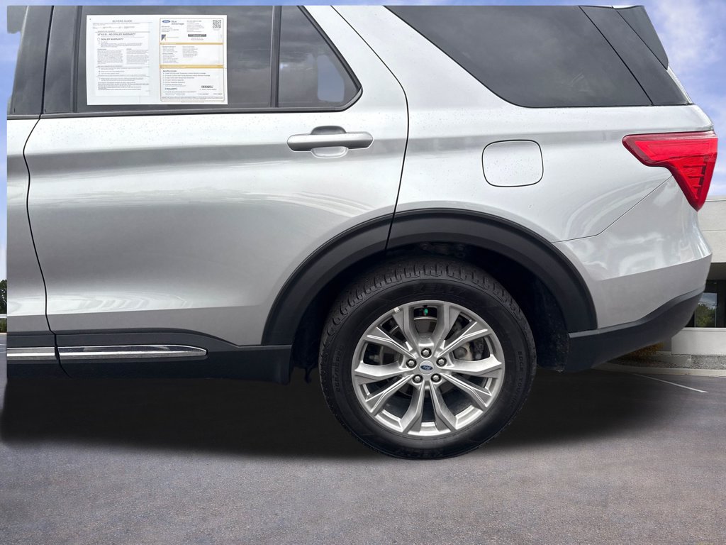 Certified 2023 Ford Explorer XLT w/ Equipment Group 202A AWD/4WD image 37