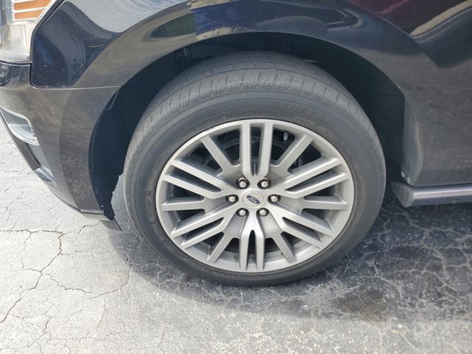 Certified 2022 Ford Expedition Max Platinum RWD image 4