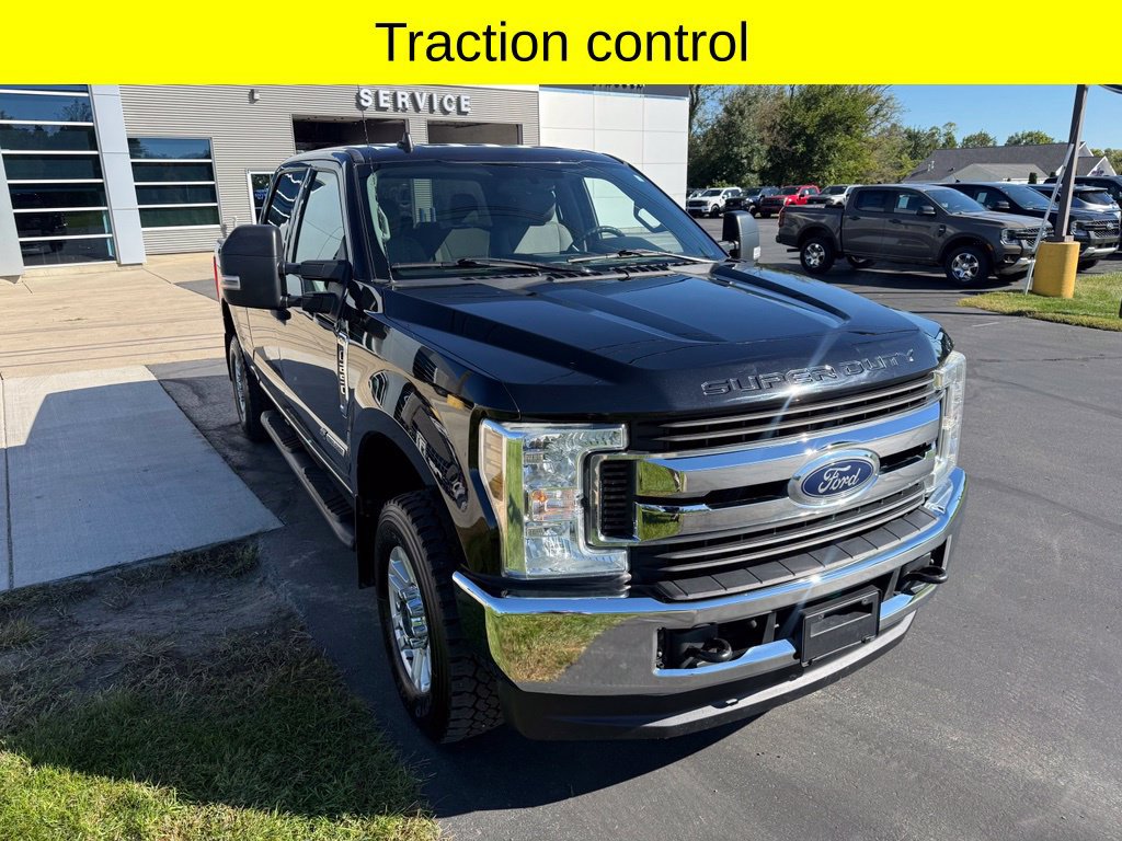 Certified 2019 Ford F250 XLT AWD/4WD image 3