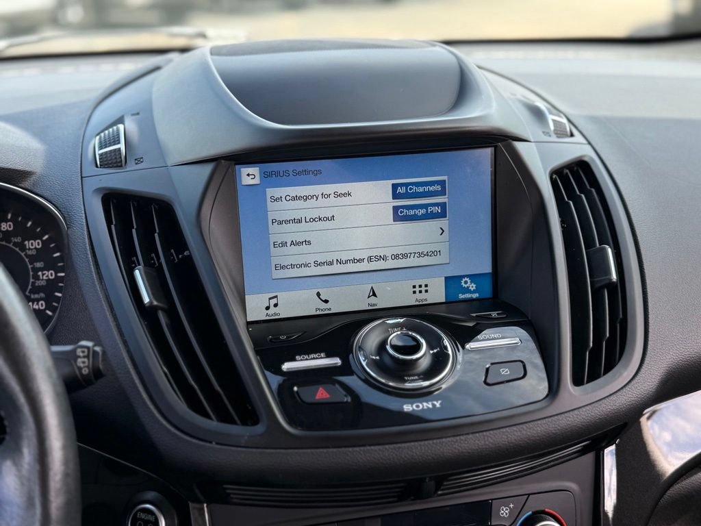Certified 2019 Ford Escape Titanium AWD/4WD image 22
