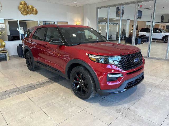 Certified 2022 Ford Explorer ST w/ Equipment Group 401A image 7