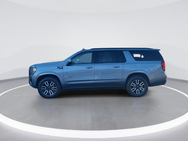 Used 2022 GMC Yukon XL AT4 w/ Max Trailering Package AWD/4WD image 4