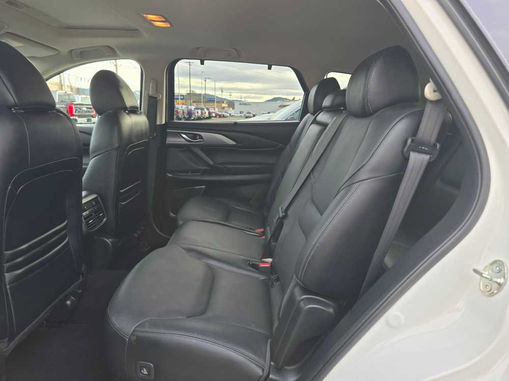 Used 2020 MAZDA CX-9 Touring w/ Touring Premium Package image 17