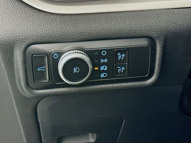 Certified 2023 Ford Explorer XLT w/ Equipment Group 202A image 16