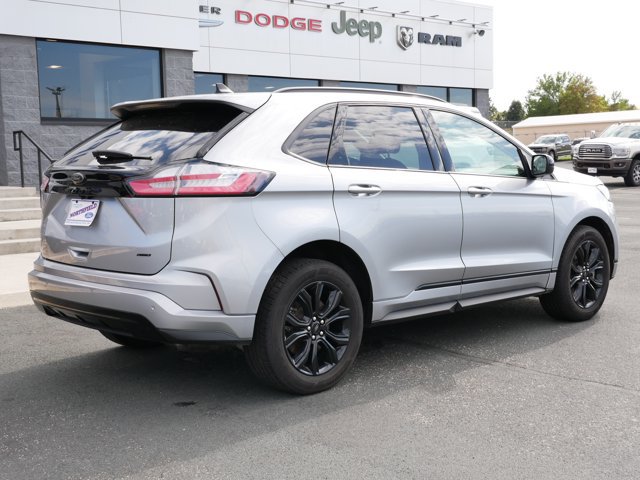 Certified 2022 Ford Edge SE w/ Black Appearance Package AWD/4WD image 8