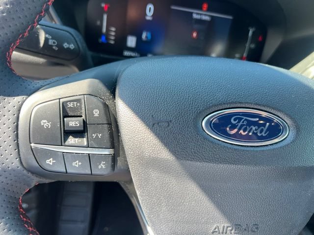 Certified 2024 Ford Escape ST-Line w/ Tech Pack #1 AWD/4WD image 24
