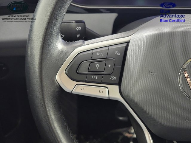 Used 2025 Volkswagen Jetta SE FWD image 29