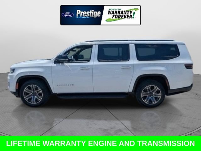 Used 2024 Jeep Wagoneer L Series II w/ Flexible Seating Group RWD image 8