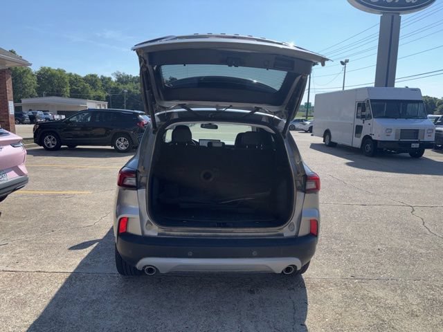 Certified 2023 Ford Escape Platinum AWD/4WD image 10