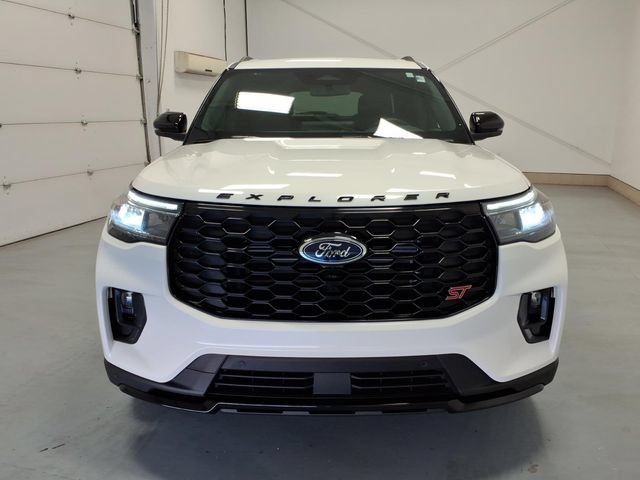Certified 2025 Ford Explorer ST w/ Sun And Sound Package RWD image 8