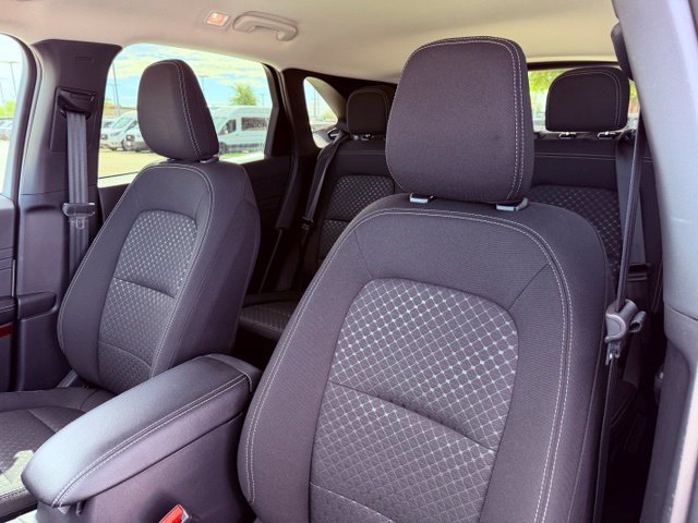 Certified 2025 Ford Escape Active FWD image 11
