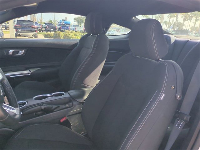 Certified 2021 Ford Mustang GT w/ Black Accent Package image 15