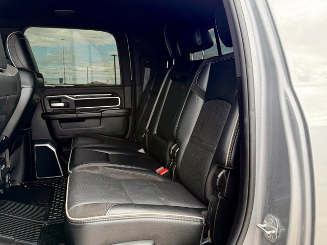 Used 2021 RAM 2500 Laramie AWD/4WD image 11
