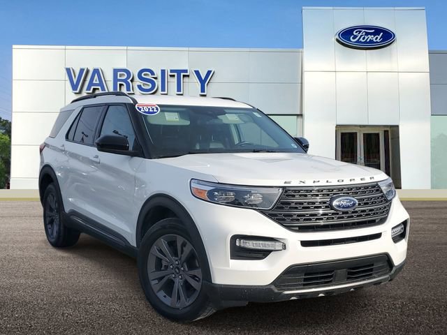 Certified 2022 Ford Explorer XLT w/ Equipment Group 202A