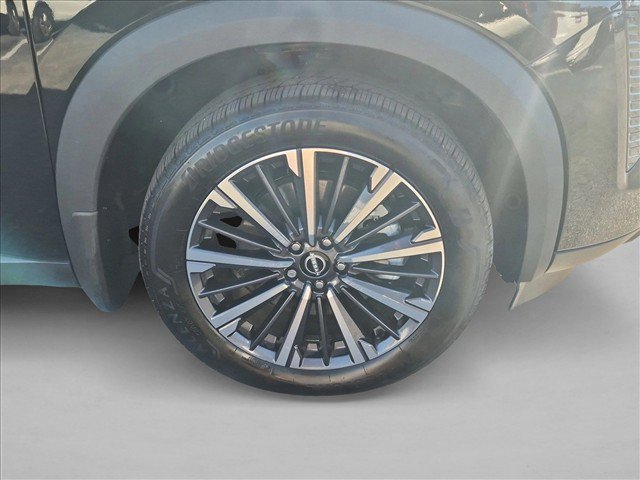 Used 2026 Nissan Pathfinder Platinum FWD image 24