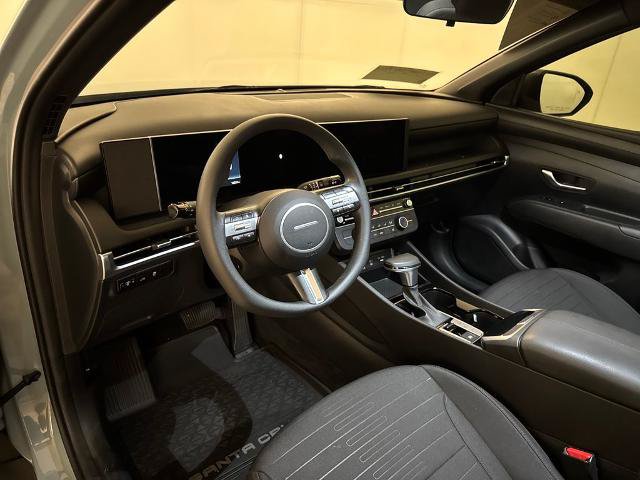 Used 2025 Hyundai Santa Cruz SE FWD image 6