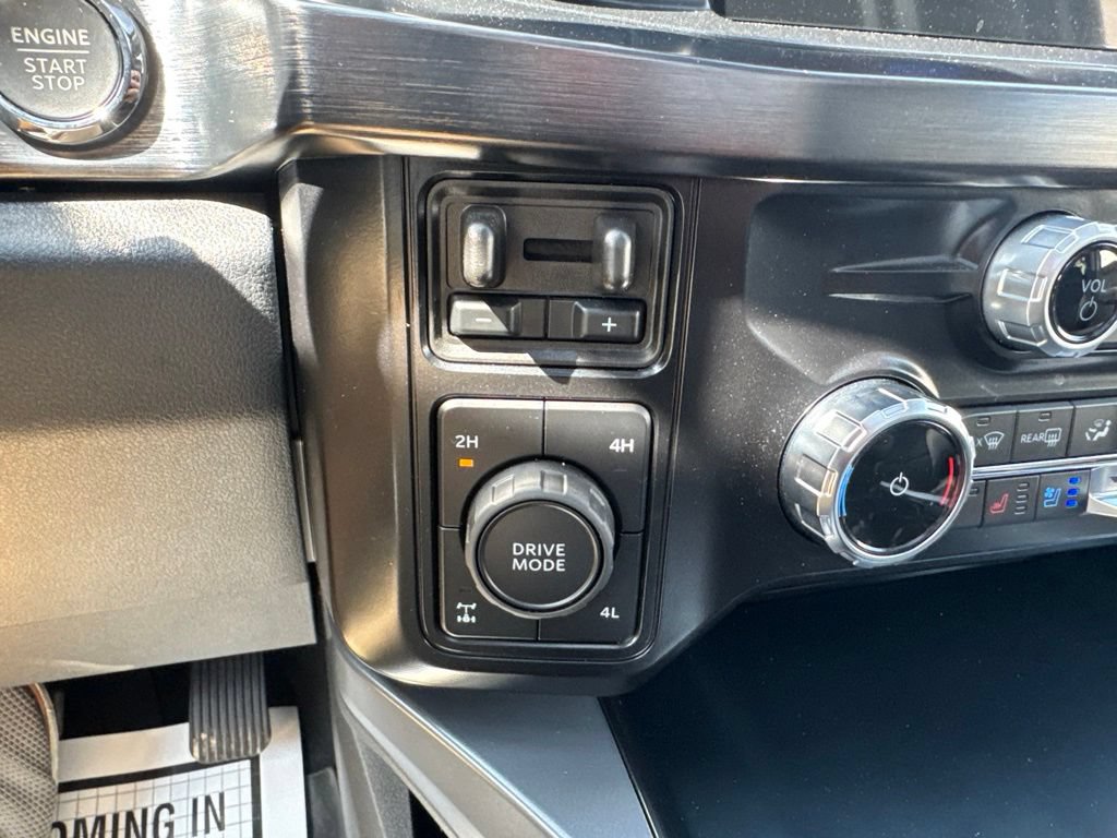 Certified 2025 Ford F350 Lariat w/ Lariat Ultimate Package AWD/4WD image 25