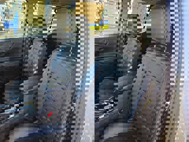 Used 2024 Chevrolet Equinox Premier image 12