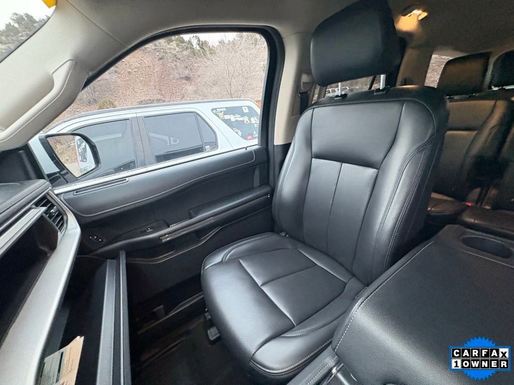 Certified 2024 Ford Expedition XLT image 22